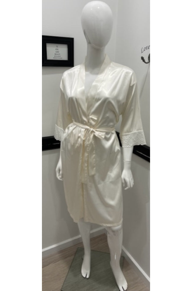 Short Satin Robe (Ivory)