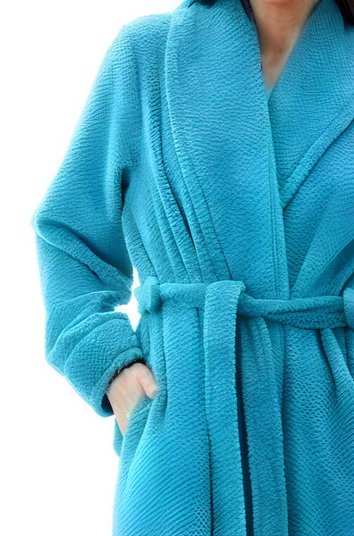 Aqua Deanne Long Wrap Dressing Gown by GIVONI in XS, soft fabric, elegant design, perfect for sleepwear.