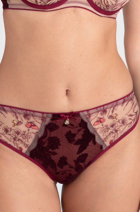Alalia Thong (Spring Blossom) Available in sizes 2XL-3XL.