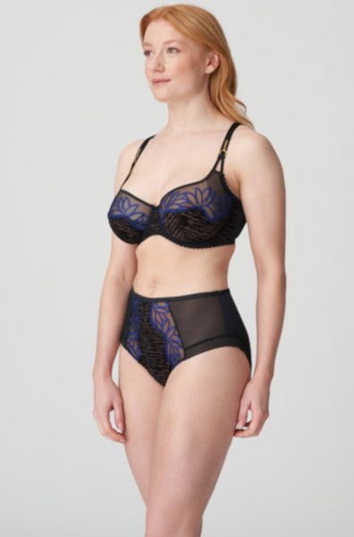 Cheyney Sultry High Waist Briefs Black 3XL - Lace Detail