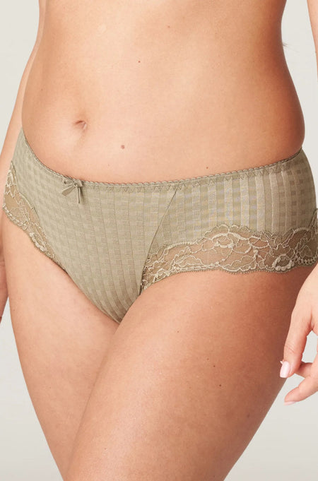 Lycra High Waist Thigh Slimmer (Beige)