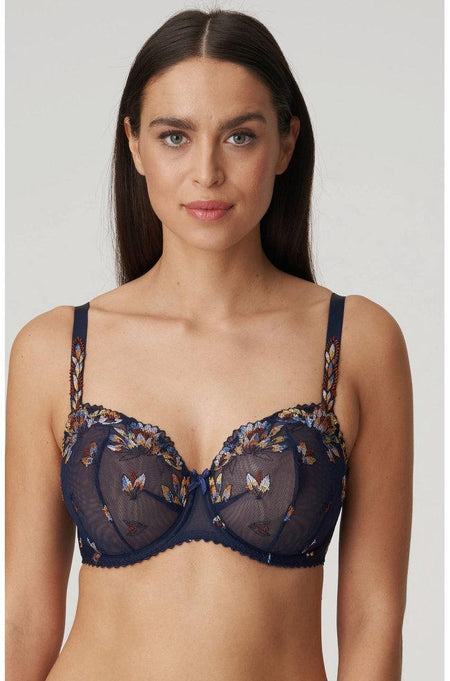 Barely There Lace Contour Bra (Plum) Available in size 10 A cup only