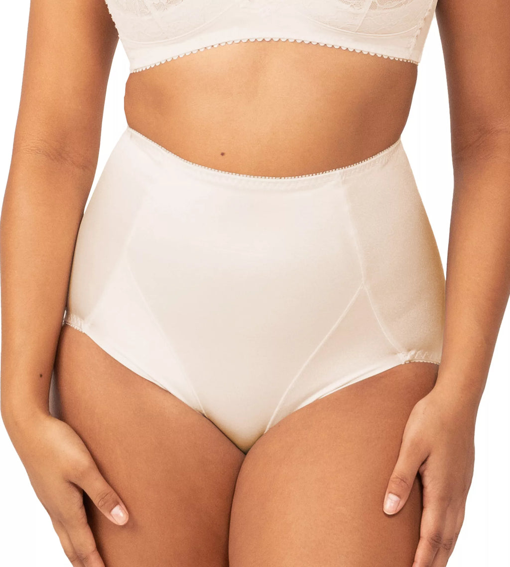 Triumph Jolly Comfort Panty, women's underwear in soft fabric with a comfortable fit, shown in a natural stance.