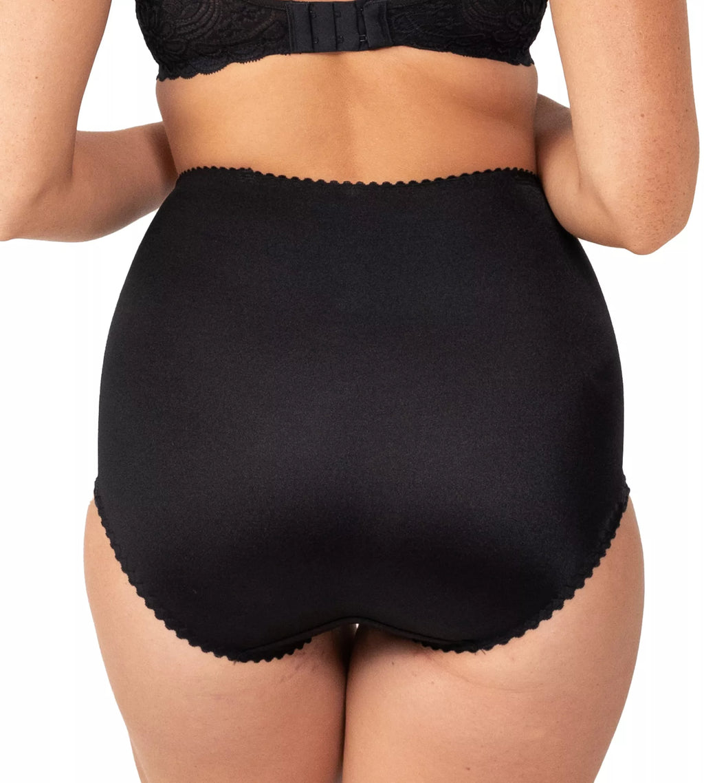 TRIUMPH Tum-E-Lace shapewear pant with tummy control, featuring lace details and smooth fit for enhanced body shaping.