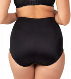 TRIUMPH Tum-E-Lace shapewear pant with tummy control, featuring lace details and smooth fit for enhanced body shaping.