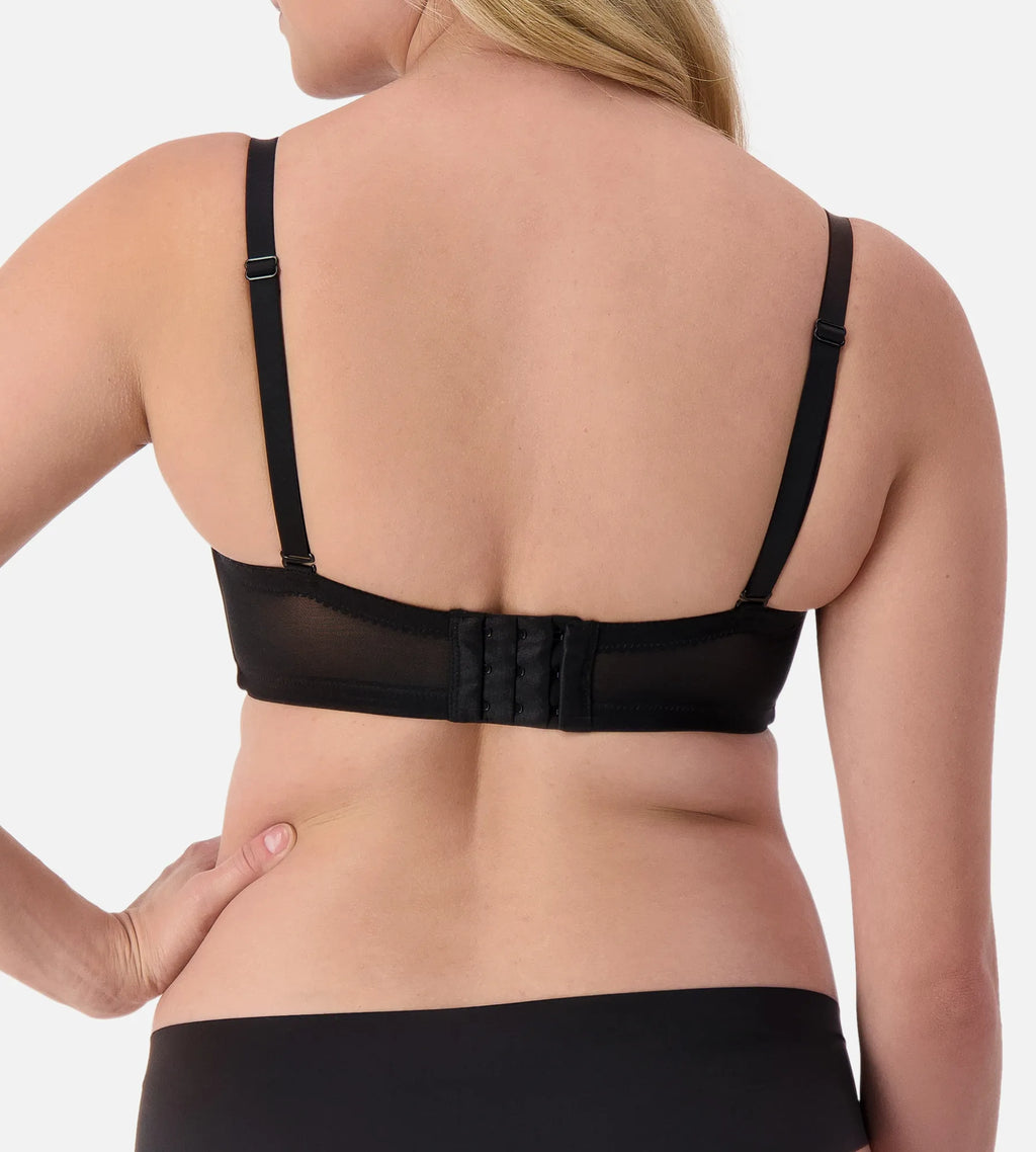 Black Triumph silhouette strapless underwire bra with smooth cups and supportive design, perfect for everyday wear.