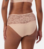 Nude pink lace maxi brief from Triumph, elegant women's underwear with intricate lace details and comfortable fit.