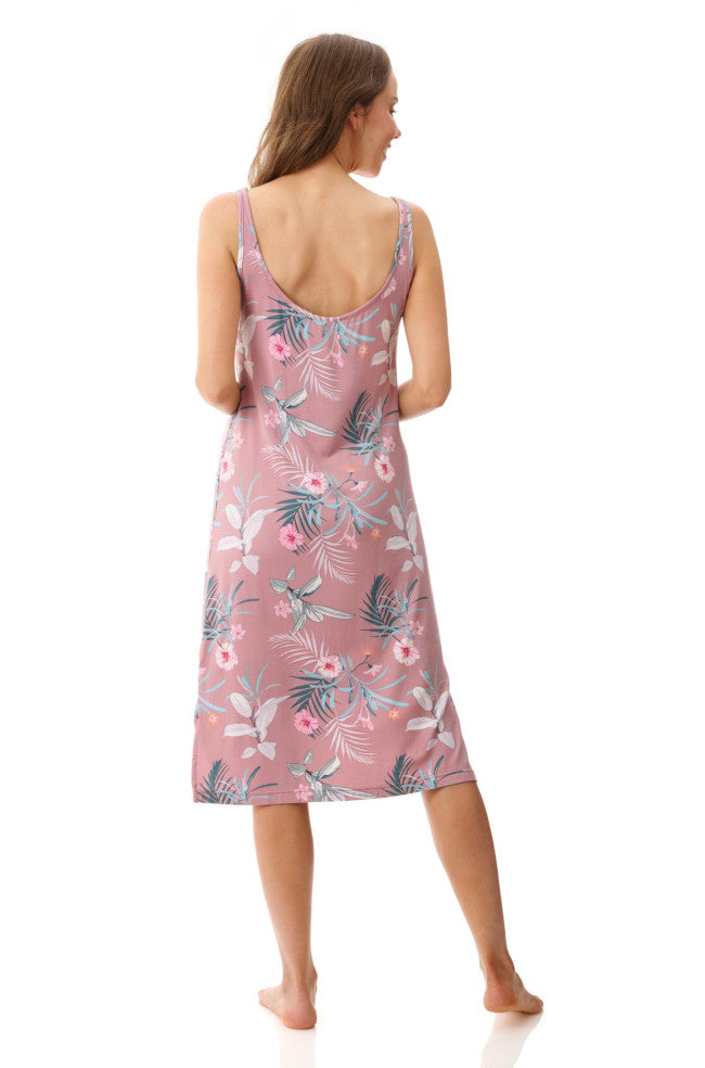 Cinnamon modal chemise slip by GIVONI featuring a feminine design, available in sizes S, M, L.