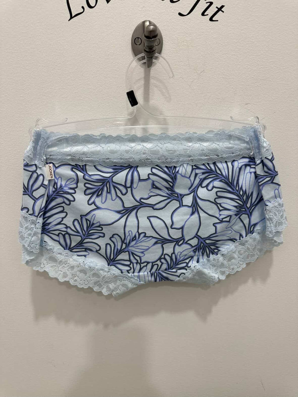 Jockey Parisienne Cotton Boyleg Brief in Tenerife Flora print, white cotton underwear with floral design, close-up of fabric and fit.