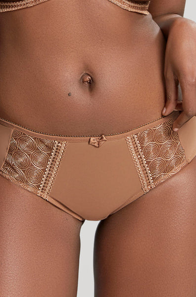 Cari Brief Size 8 only (Carmel)Available in size 8 only