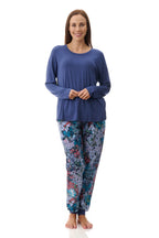 Givoni Flanelette Frida print ski pyjama set featuring cozy sleepwear with colorful Frida Kahlo-inspired pattern and soft fabric.