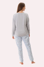 Givoni Jamie Ski Modal Pyjama Set in mint color, cozy sleepwear with a relaxed fit, designed for comfortable nighttime lounging.