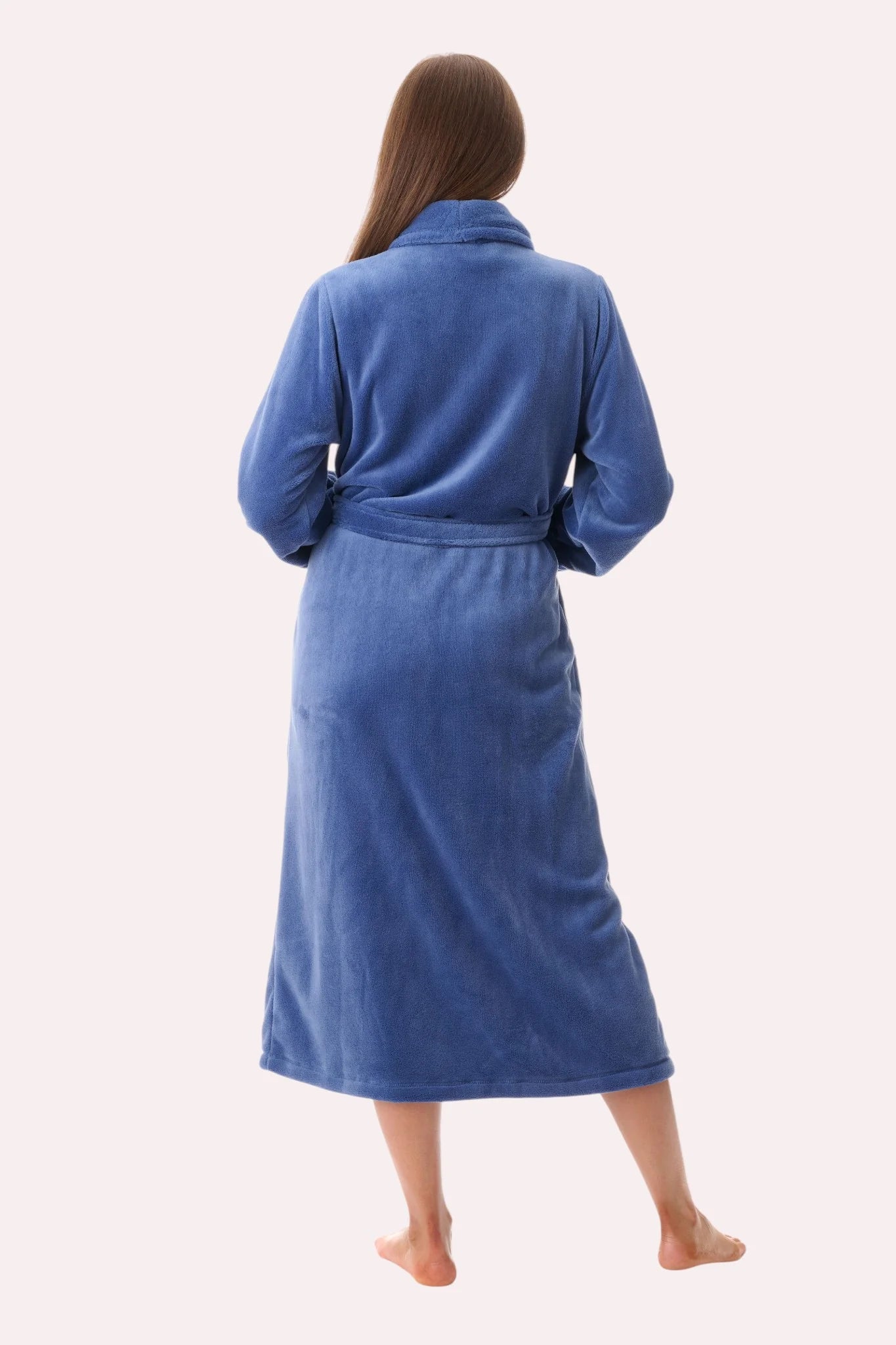Givoni fleece mid-length wrap gown in stormback color, cozy sleepwear with soft fabric and relaxed fit.