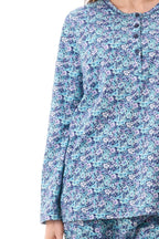 Givoni Jada Ski Pyjama sleepwear set with a cozy, patterned top and matching bottoms, ideal for comfortable winter nights.