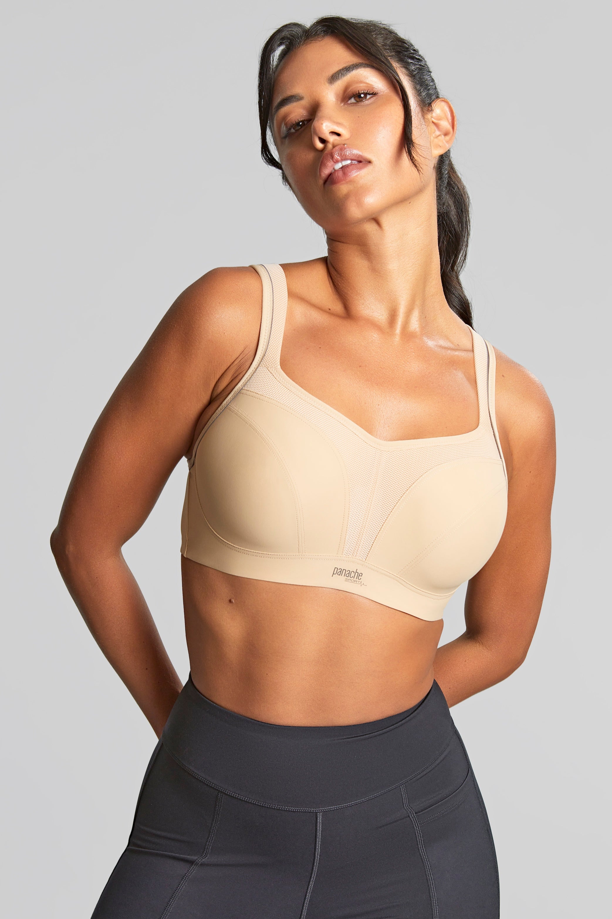 Power Wired Sports Bra - Latte