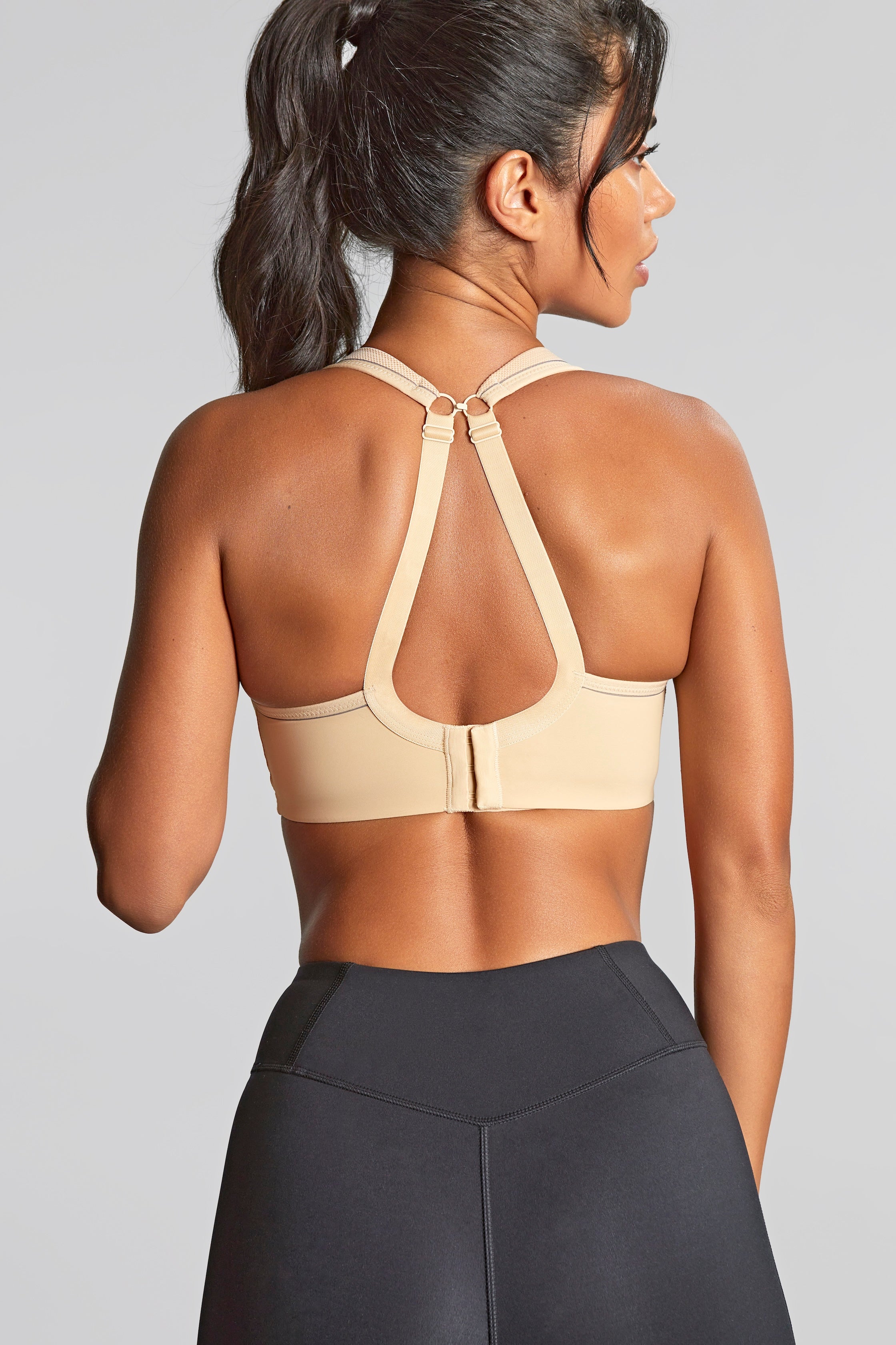Power Wired Sports Bra - Latte