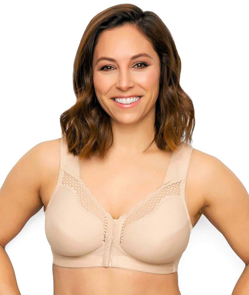 Bestform front opening cotton lace bra with wirefree support, D-B cup, featuring soft fabric and stylish lace details.