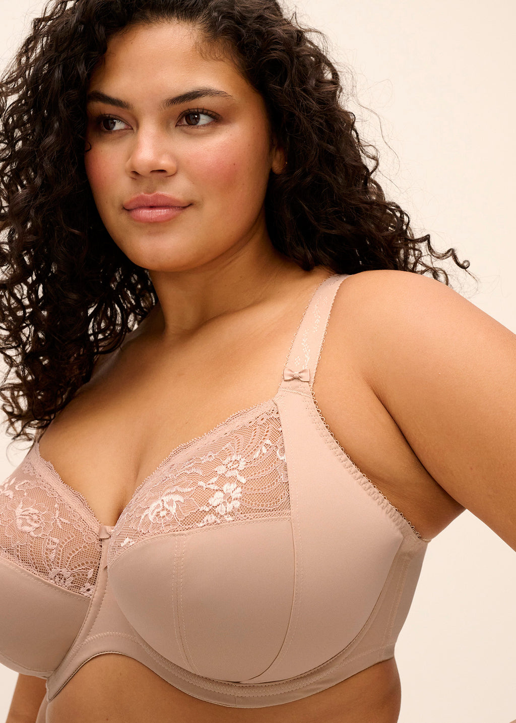 ELOMI Morgan Stretch Banded Bra in Sahara Nude, soft fabric with adjustable straps and seamless design for comfortable fit.