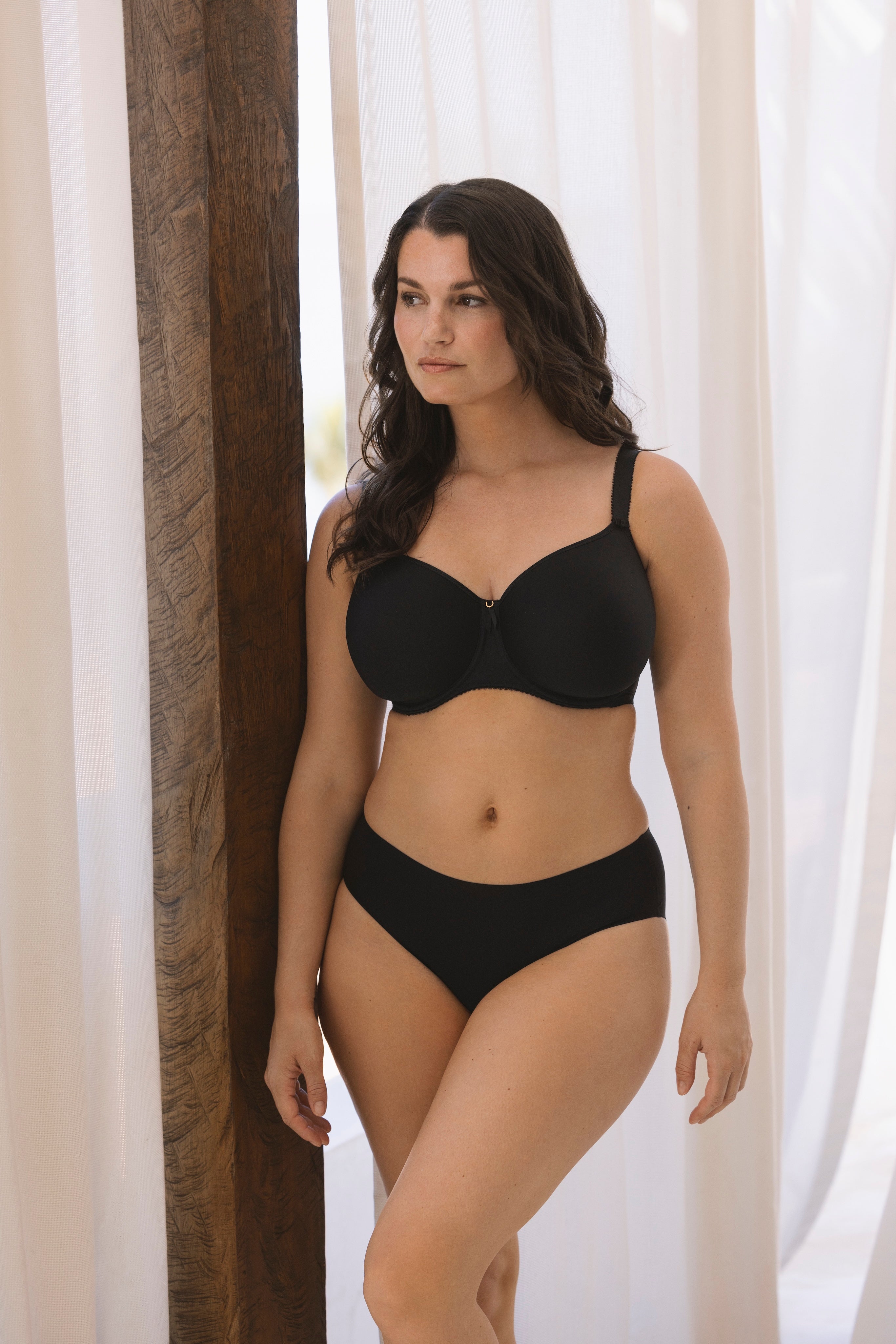 Fantasie Rebecca Essential underwire T-shirt bra in black with molded spacer cups, designed for seamless comfort and support.