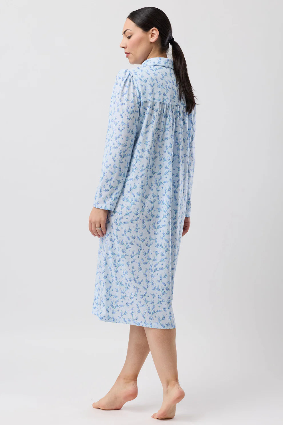 Blue Jasmine Collar Nite sleepwear by Schranks, soft fabric with a relaxed fit, featuring a collar and button details.