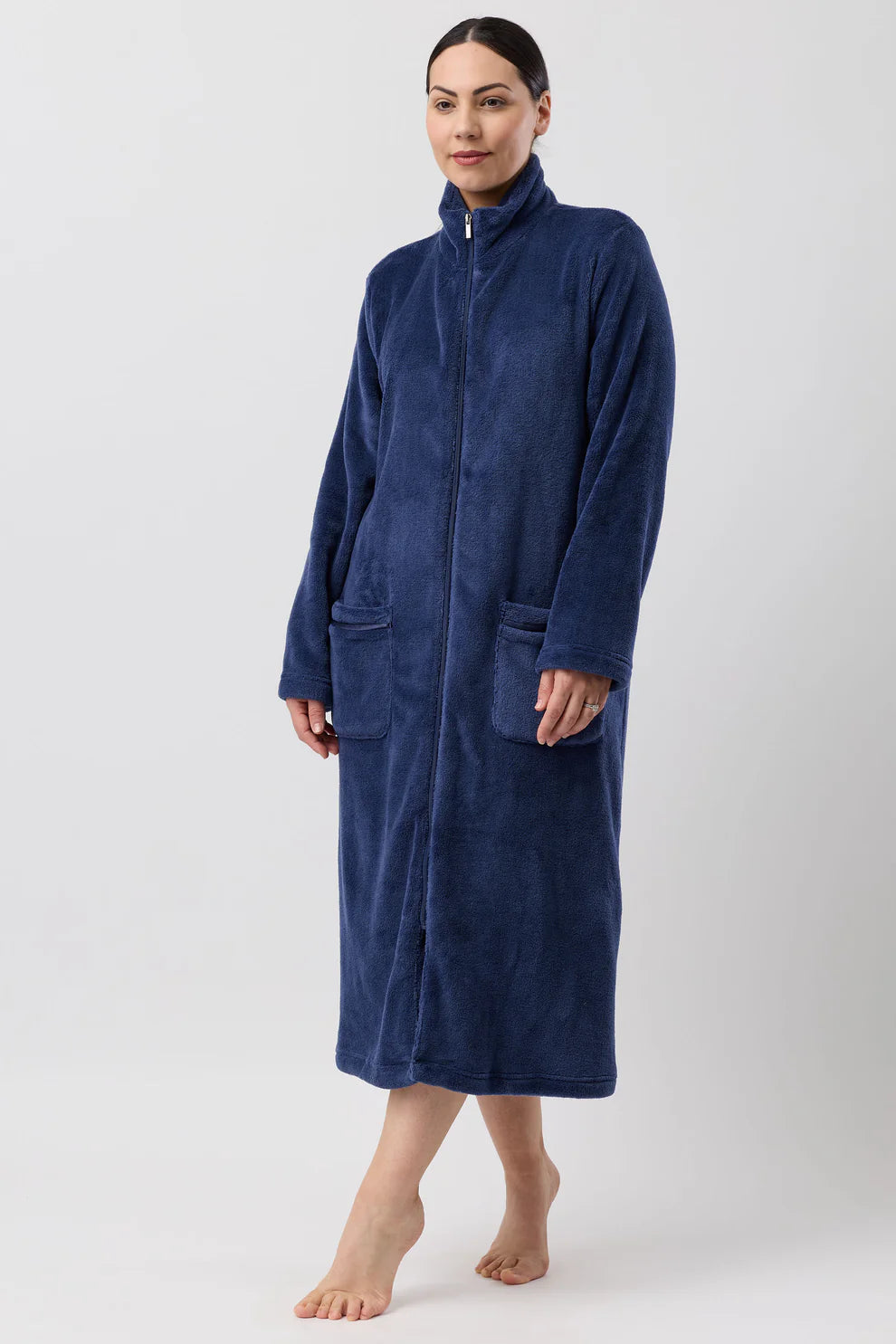 Navy mid-length fleece zip dressing gown from Schranks sleepwear collection, featuring a cozy hood and front zipper.
