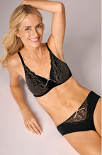 Amoena Alina wirefree padded mastectomy bra in black and sand, featuring seamless cups and supportive design for comfort.