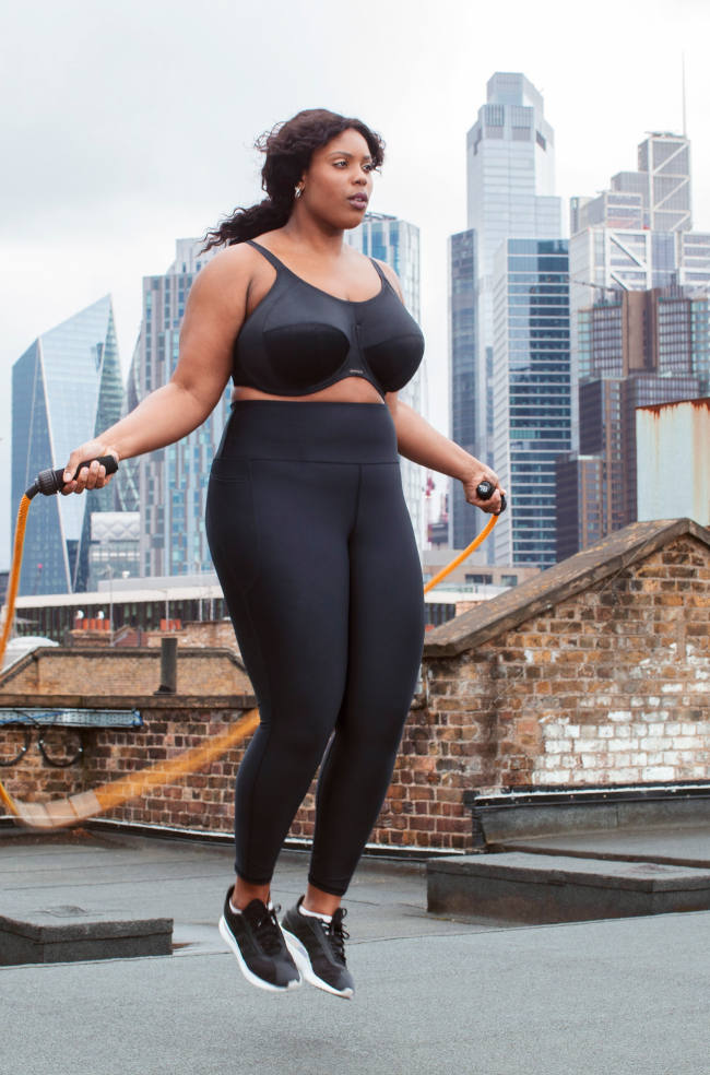 Energise Underwire Sports Bra - Black