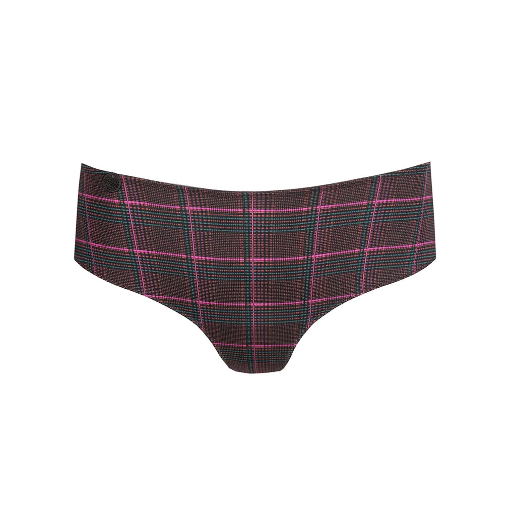 Tom Hotpants