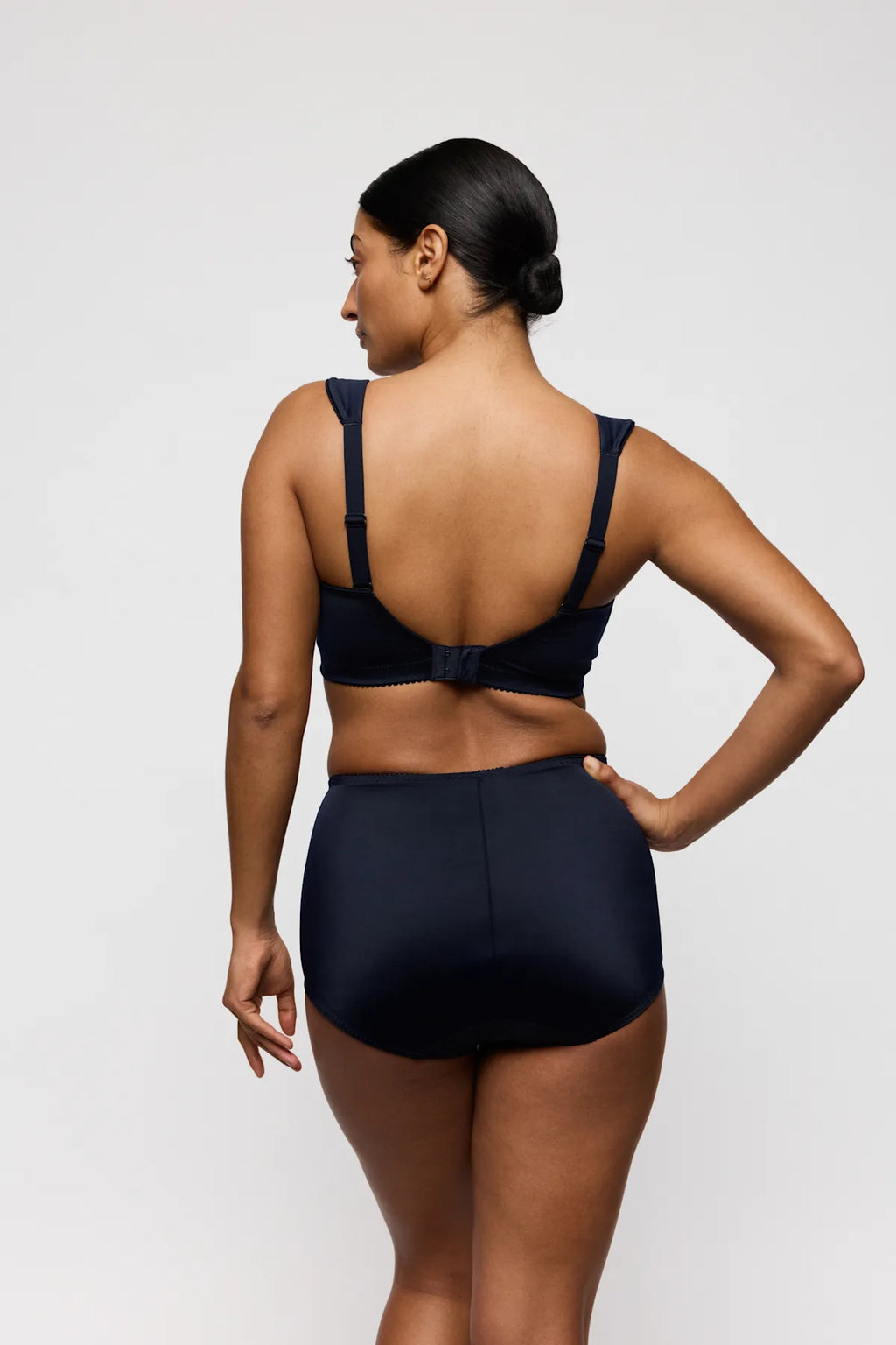 Salerno Full Cup Bra Wireless (Midnight)