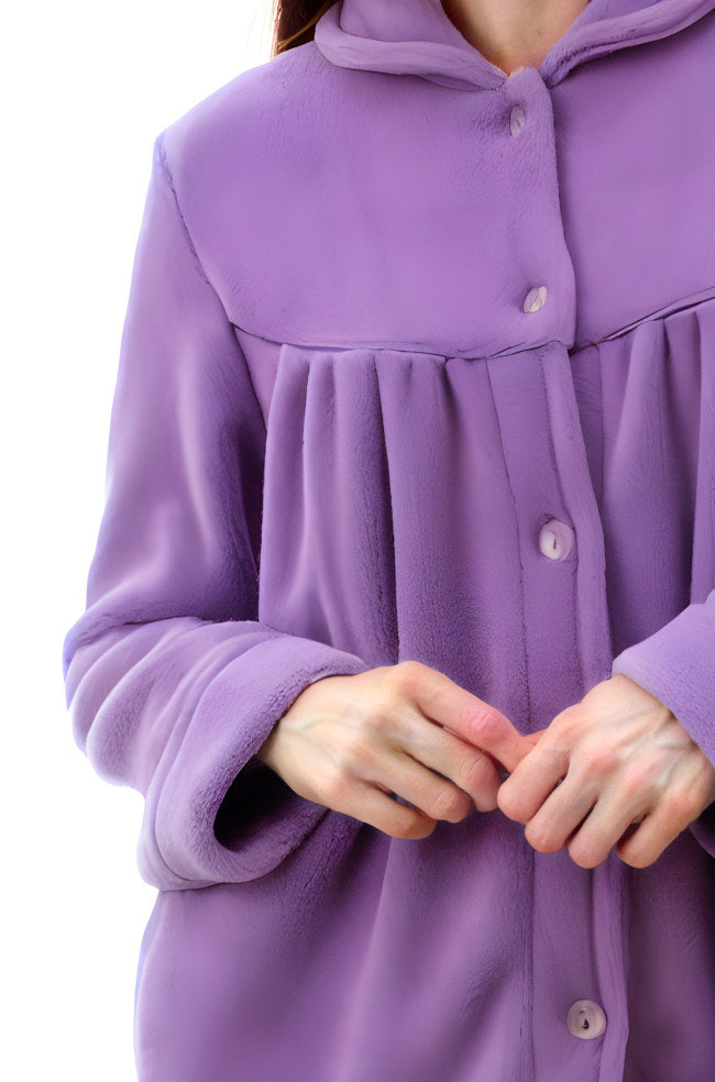 Heather purple soft button-front bed jacket by GIVONI, ideal for loungewear and sleepwear in size S.