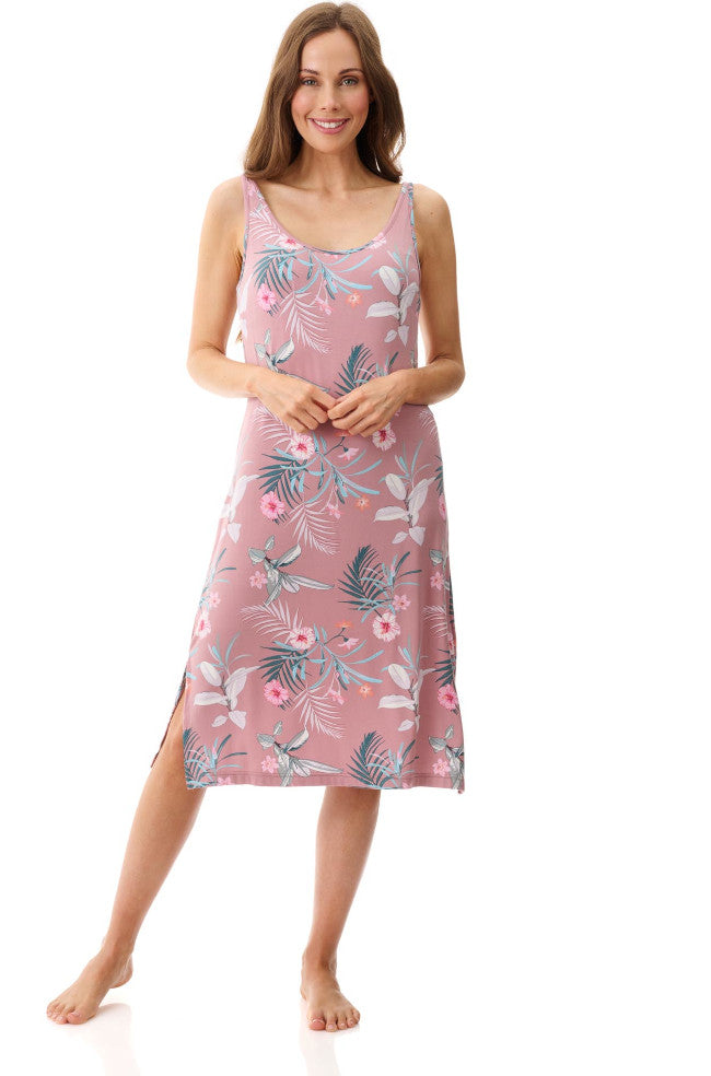 Cinnamon modal short chemise slip by GIVONI, featuring a soft, lightweight fabric and elegant design.