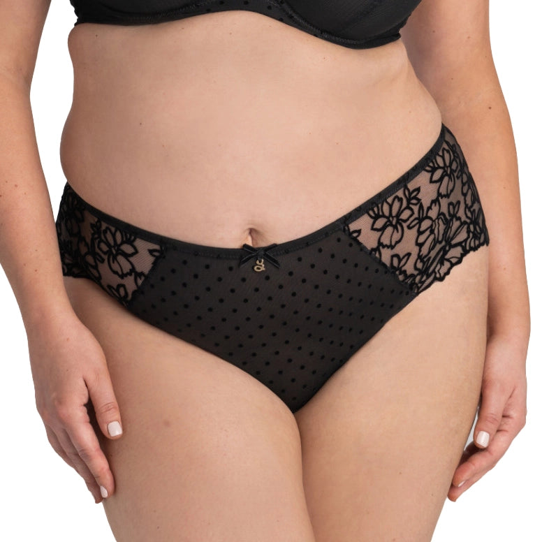 Emma Brief