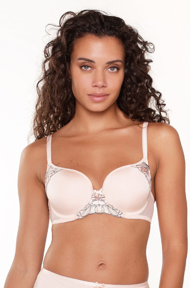 Lingadore Art underwire moulded bra with lace detail in B cup size, adjustable straps, featuring elegant lace accents.