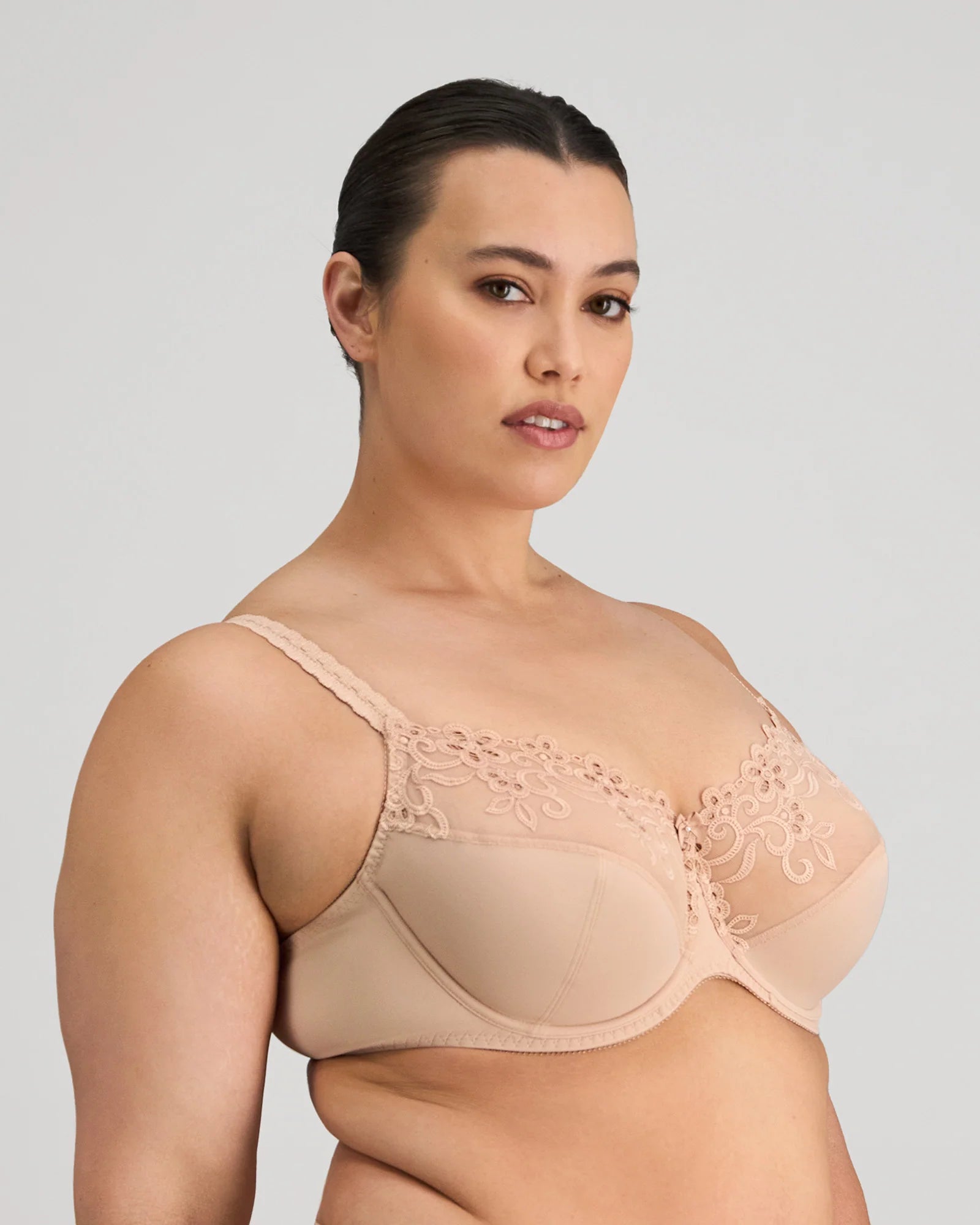 FAYREFORM Coral underwire bra with latte floral lace embroidery, showcasing intricate lace details and supportive underwire design.