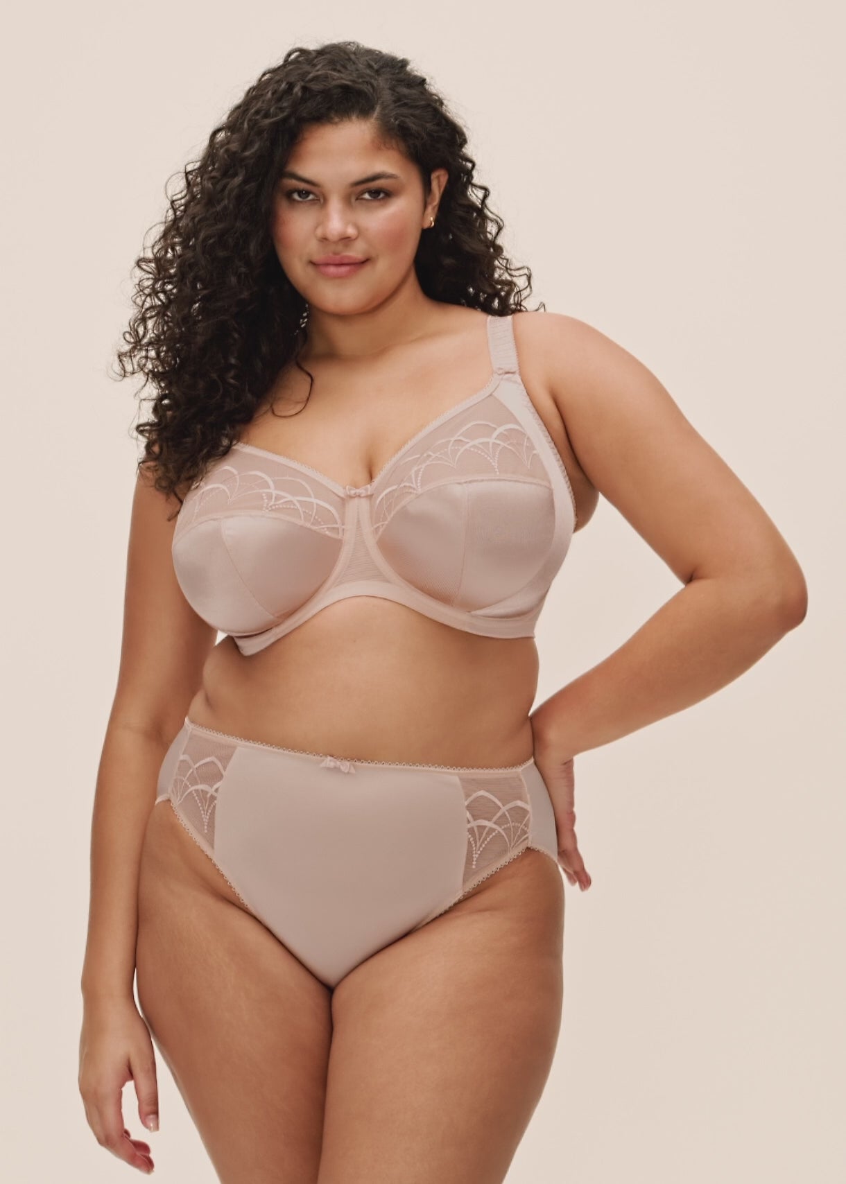 Cate Full Brief Latte - Smooth Nylon Stretch Comfort