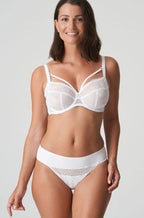 Primadonna Sophora full cup underwire bra in white with supportive design and adjustable straps, perfect for everyday comfort.