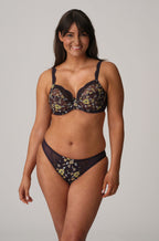 Amethyst full cup underwire bra with lace detailing by Primadonna, available in D cup sizes 12, 14, and 16.