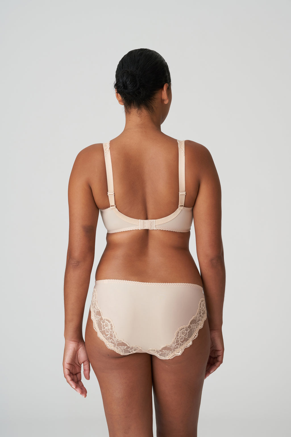 Madison Full Cup Bra - Caffe Latte