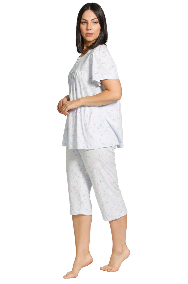 Schrank blue floral capri pajama set in poly cotton blend with capri pants and short sleeves