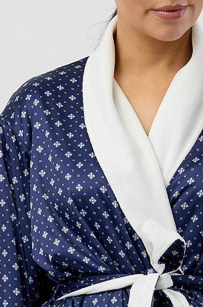 Navy Art Deco satin sleepwear robe by SCHRANK, fleece-lined luxury wrap robe in size XL, elegant and comfortable for relaxing.