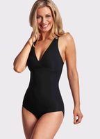 LA SCULPTE microfiber seamless shapewear bodysuit, smooth and form-fitting, designed for a sleek silhouette and comfortable wear.