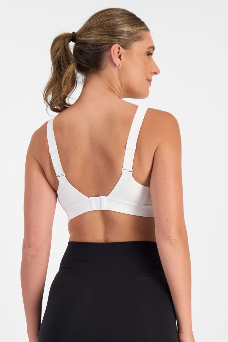 Smooth Power Wirefree Sports Bra - White