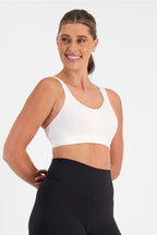 Smooth Power Wirefree Sports Bra - White