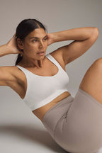 Smooth Power Wirefree Sports Bra - White