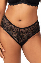 Triumph black lace maxi brief with full coverage, featuring intricate lace detailing and a comfortable fit.