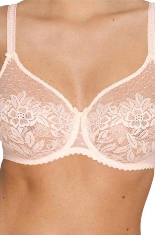 Peach Divine Venus UW Bra by Primadonna with adjustable straps and lace detailing, available in multiple cup sizes.