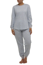 Pale blue floral cotton ski pajama set for women, size 20, by Schrank, featuring cuffed pajama pants and a relaxed top.